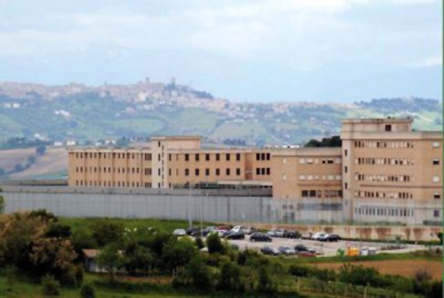foto carcere Montacuto